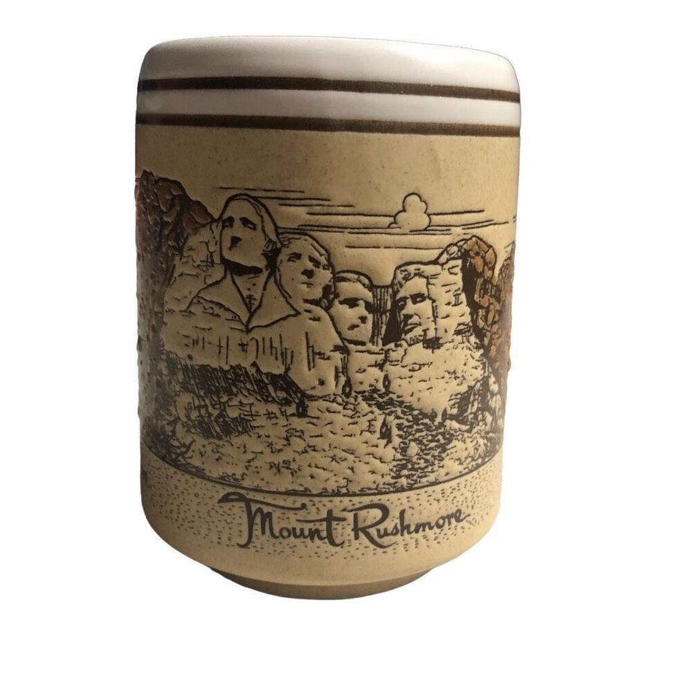 Vintage South Dakota Mt. Rushmore Stoneware Coffee Mug Western Style Gift
